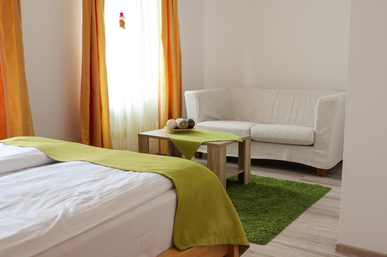 Apartamente Bucegi Rîşnov Exteriör bild
