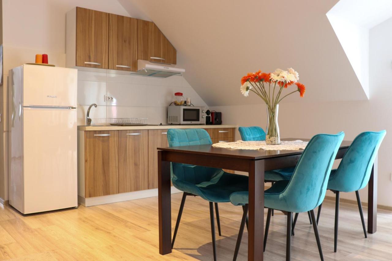 Apartamente Bucegi Rîşnov Exteriör bild