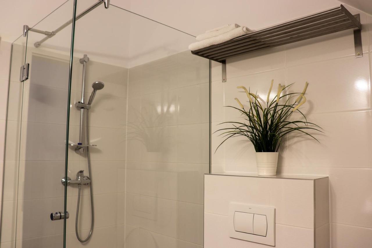 Apartamente Bucegi Rîşnov Exteriör bild